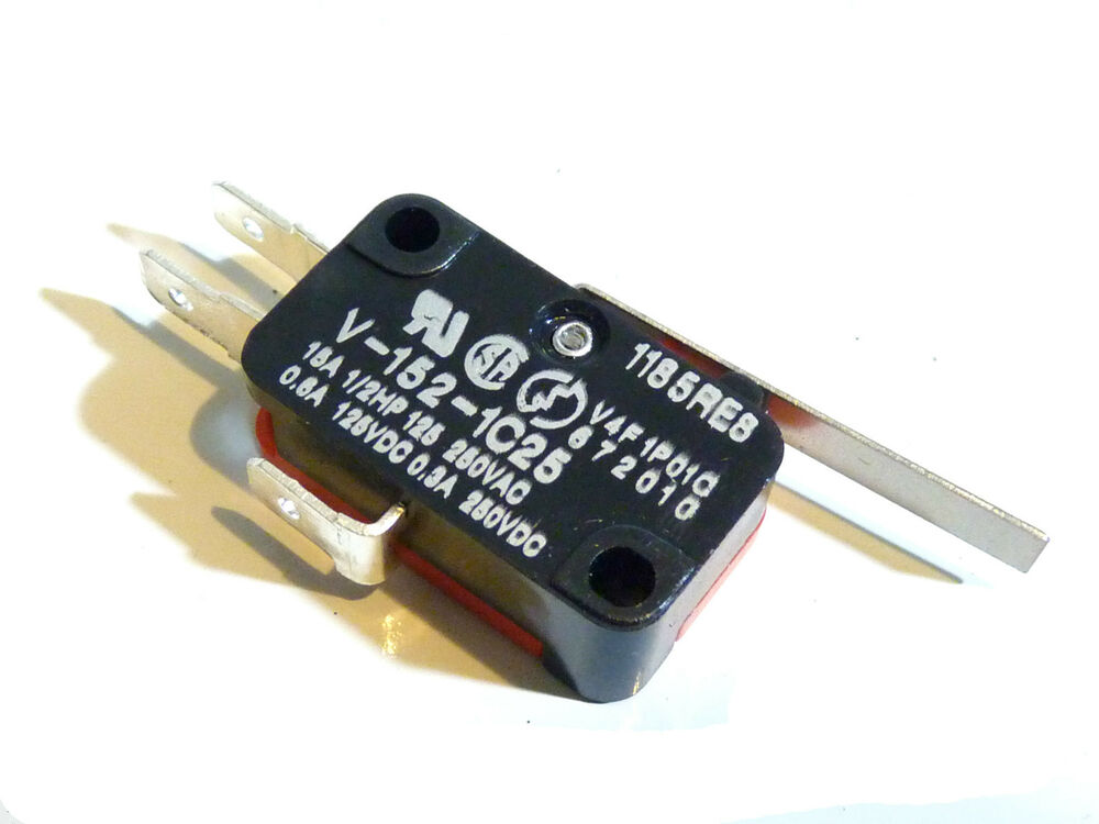 OMRON 微動開關(guān) V-152-1C25,安全配件 D4DS-K5,安全門鎖 D4NS-1AF